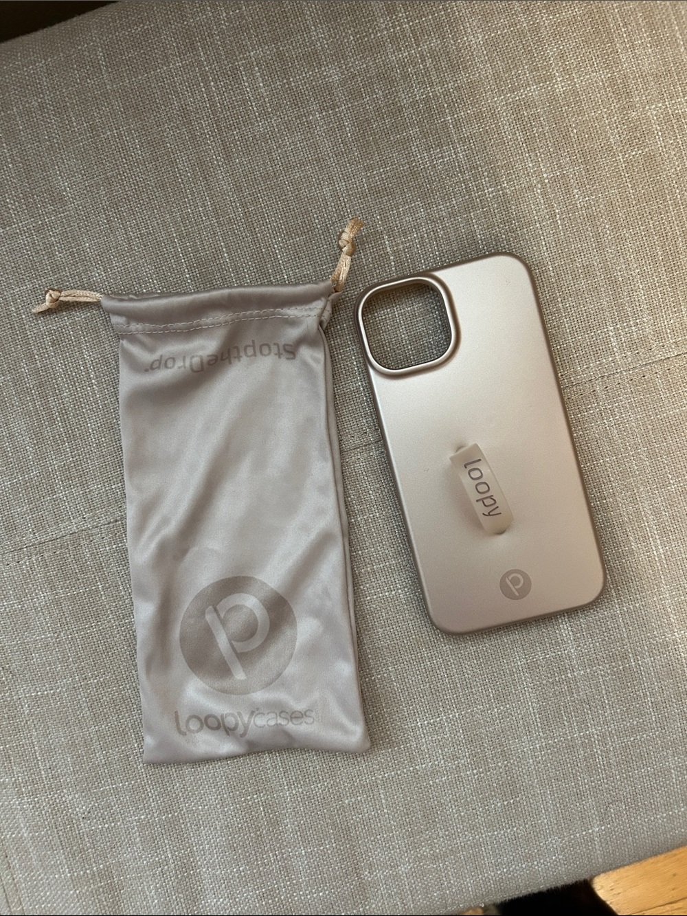 Loopy Case Champagne Gold Phone Case with Integrated Strap